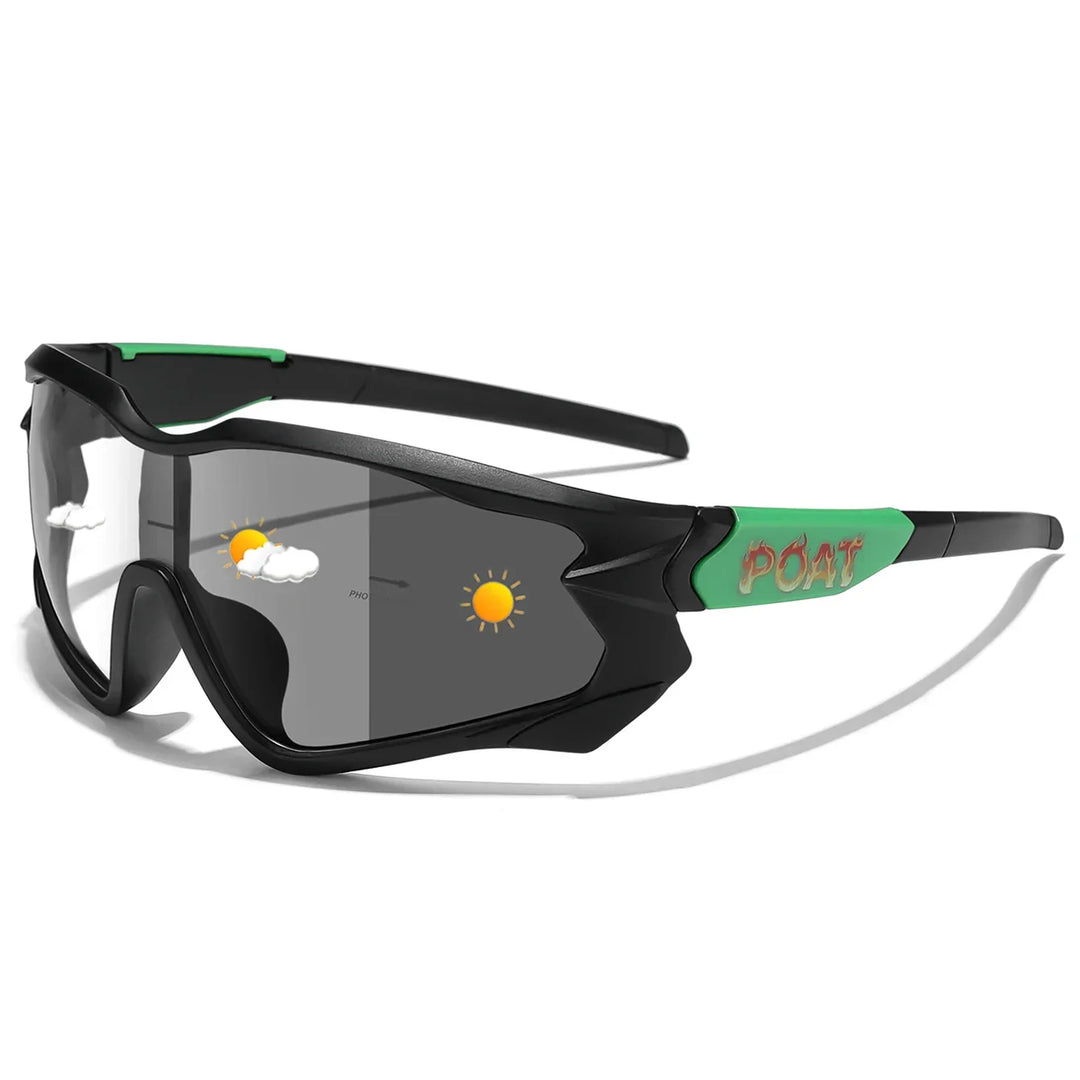 Sportsonnenbrille selbsttönend, UV-Schutz, unisex, mit leichtgewichtiger Konstruktion.