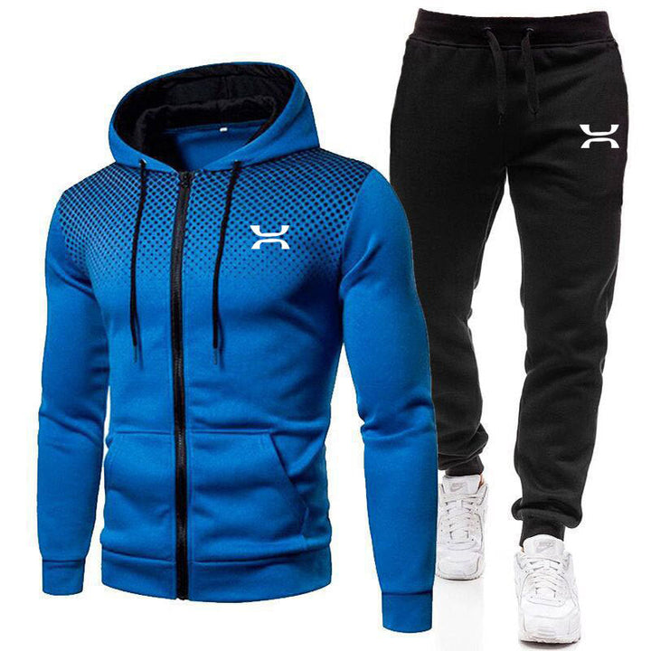 Komfortabler Herren Trainingsanzug mit Kapuzenjacke und Jogginghose für Sport, Fitness und Entspannung.