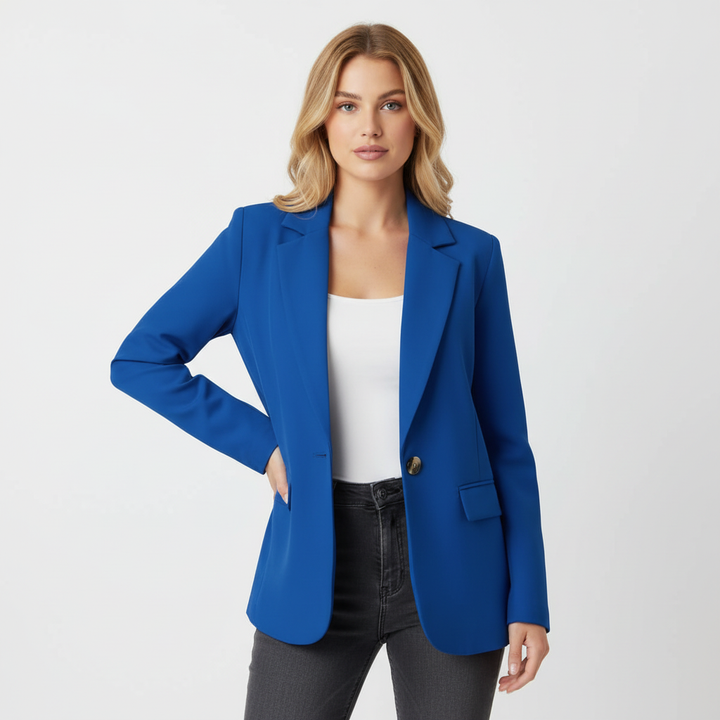 Detailansicht: Eleganter Damen Business Blazer mit raffinierten Knopfdetails. Ideal für moderne Büro-Outfits.