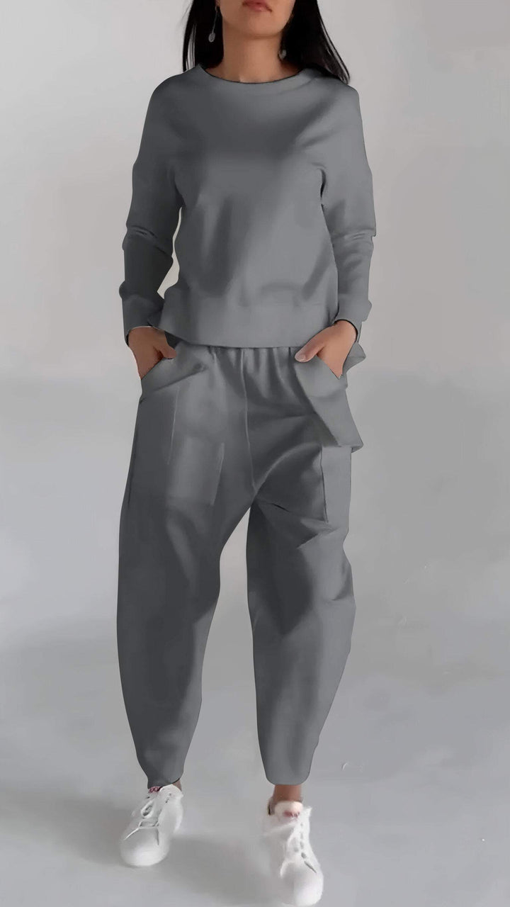 Weicher Stoff des Damen Komfort-Outfits. Hochwertige Freizeitkleidung für maximalen Tragekomfort.