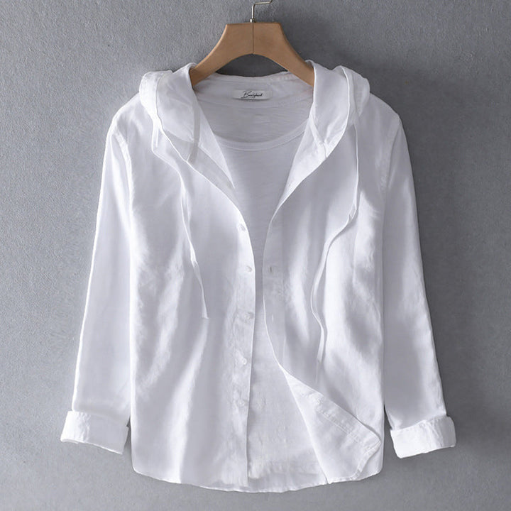 Modisches übergroßes Damen-Kapuzenhemd gestreift. Lockerer Schnitt für stilvolle und bequeme Sommer-Outfits.