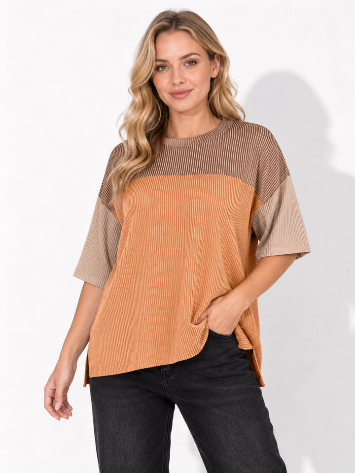 Bequemes Damen Kurzarmshirt, ideal für Sommer und Freizeit. Modernes Basic Oberteil in eleganter Damenmode.