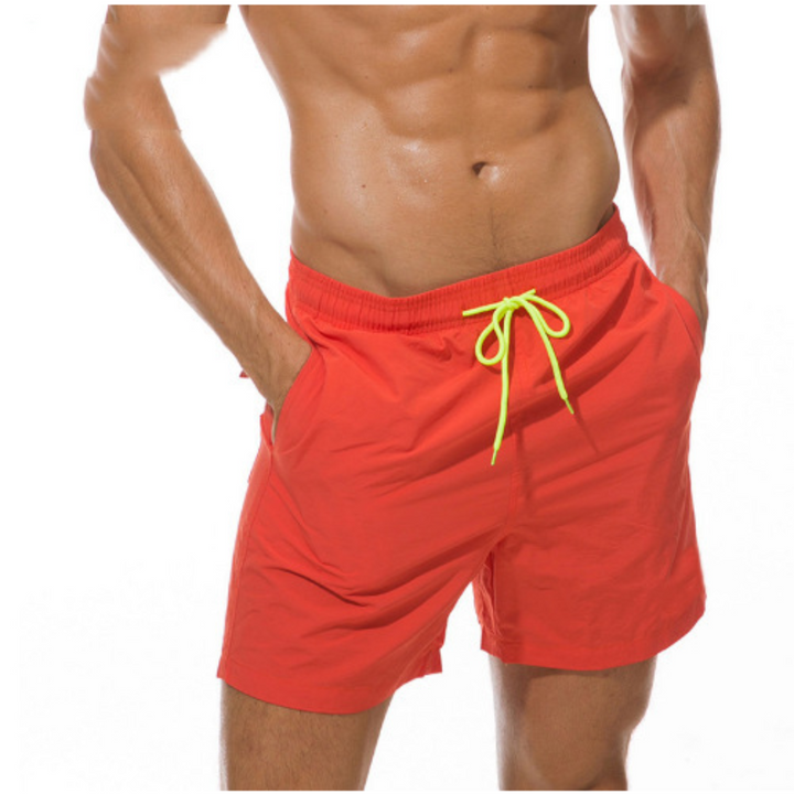 Moderne Herren Schwimmhose Myron, schnelltrocknend & komfortabel dank integriertem Netzinnenfutter.