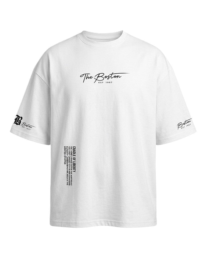Herren Oversized T-Shirt mit Statement-Grafik. Perfekt für Streetwear-Looks.