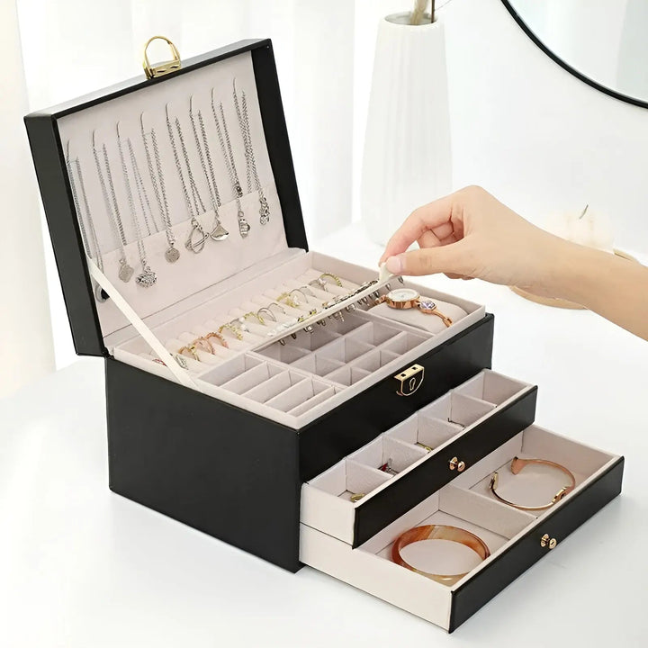 Damen Schmuckbox aus PU-Leder, mehrschichtig, zur stilvollen Aufbewahrung von Ringen, Ohrringen & Ketten.