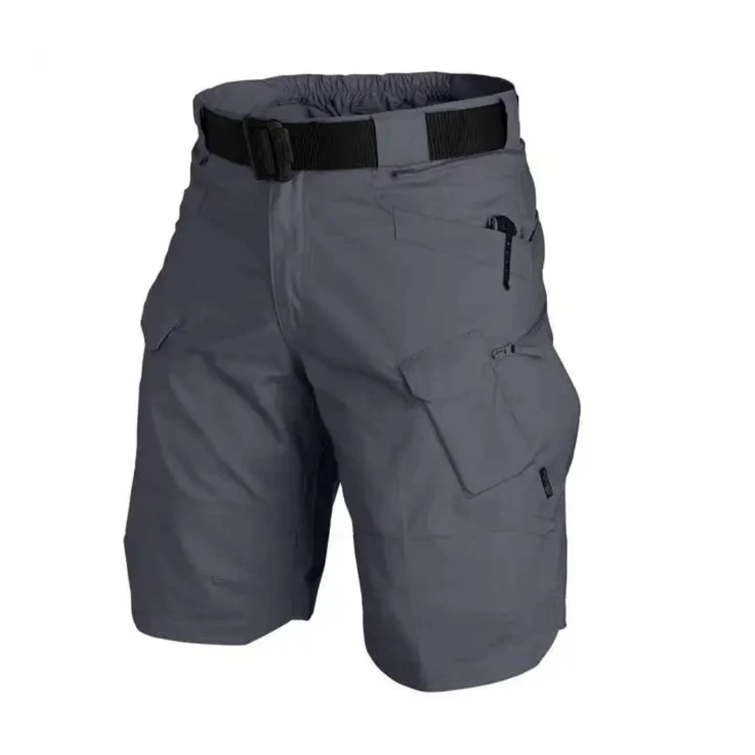 Funktionale Outdoor Shorts für Herren. Ideal zum Wandern & Reisen. Mit viel Stauraum.