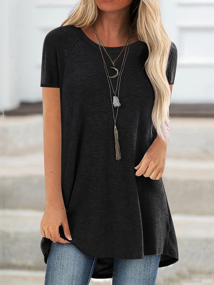 Bequemes Damen Kurzarm Longshirt mit Rundhals, ideal als Alltagsmode oder Freizeitshirt.