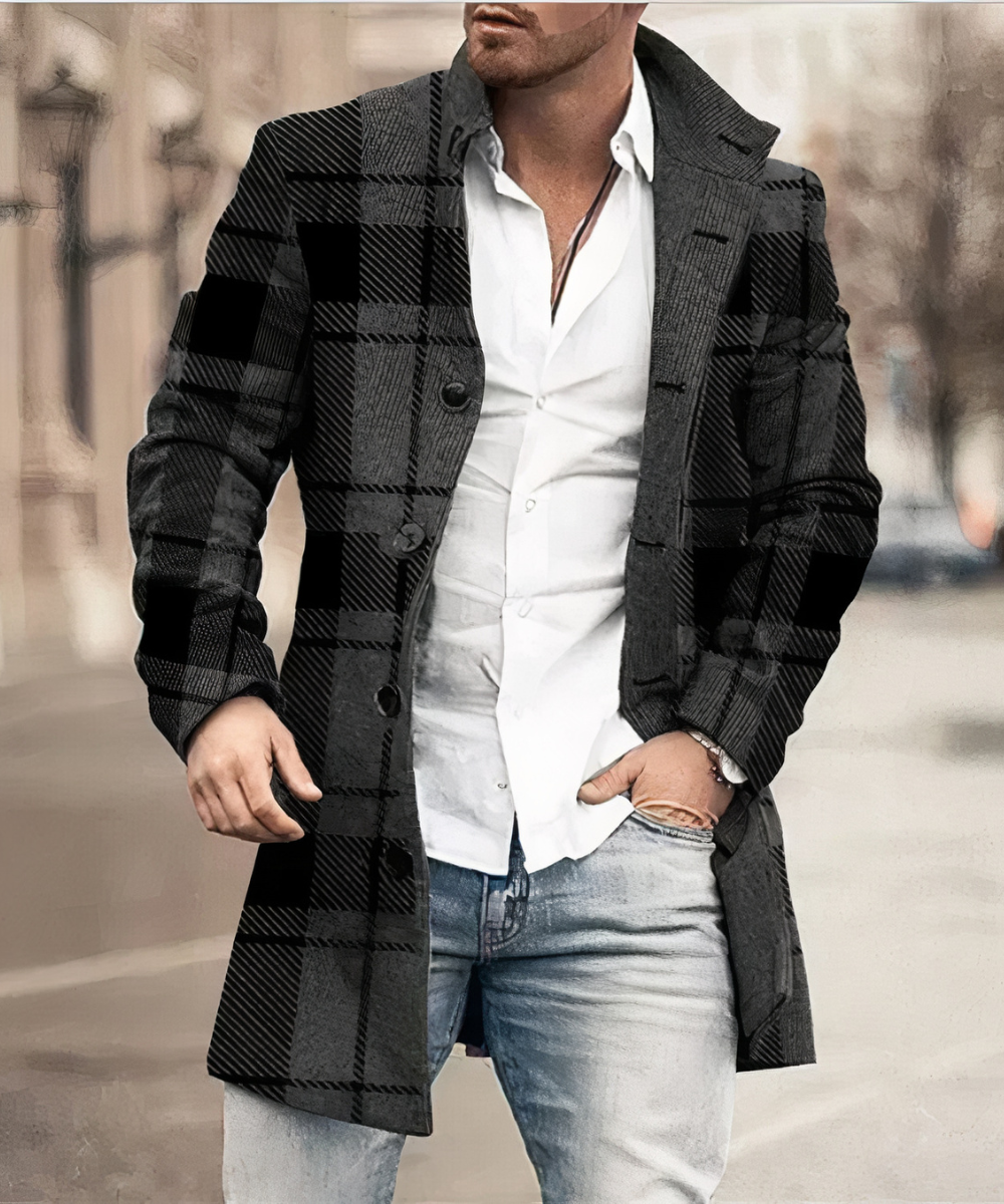 Klassischer Herren Trenchcoat mit Stehkragen. Perfekte Oberbekleidung für elegante Herbst- & Wintertage.