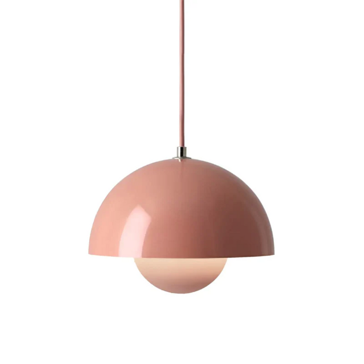 Trendige LED-Pendellampe, skandinavisch, perfekte Akzentbeleuchtung für Esszimmer.