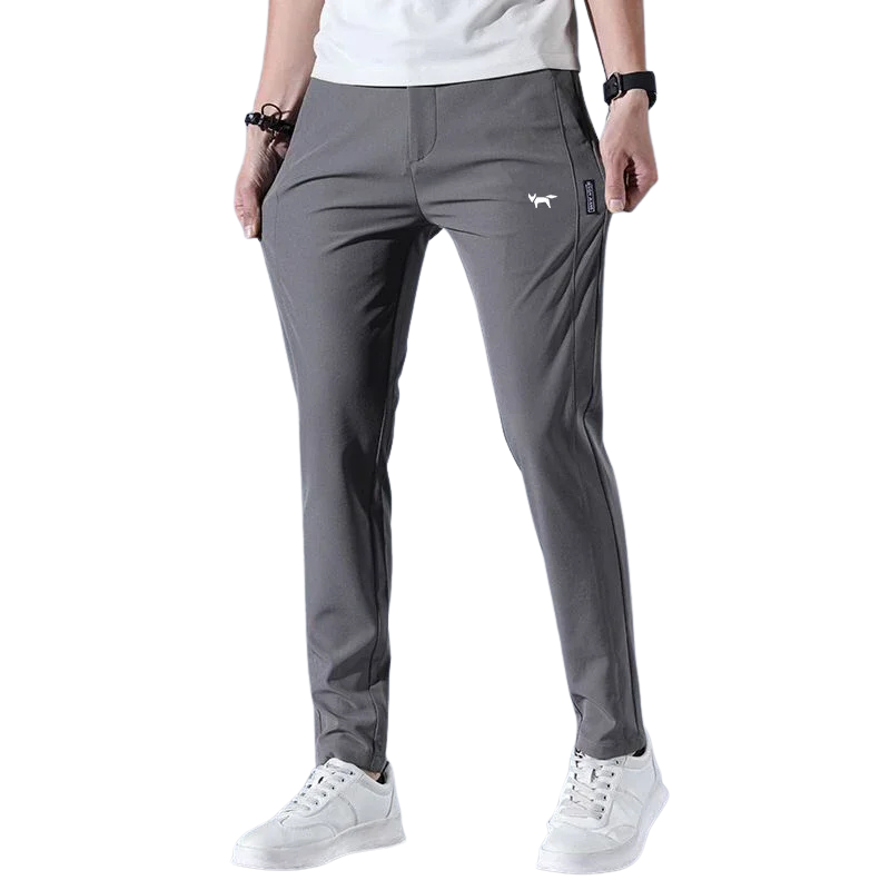 Robuste Herren-Sporthose, atmungsaktiv und stretchig, für lange Tage auf dem Golfplatz oder unterwegs.