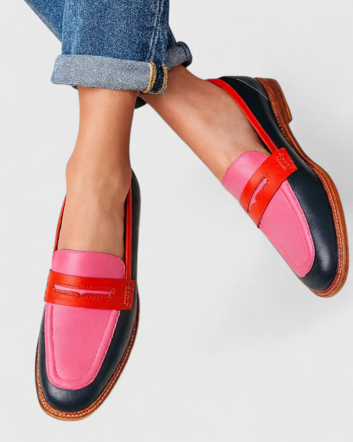 Elegante Damen Klassische Loafers mit Rundkappe für Komfort und Stil, ideale Slip-On Freizeitschuhe.