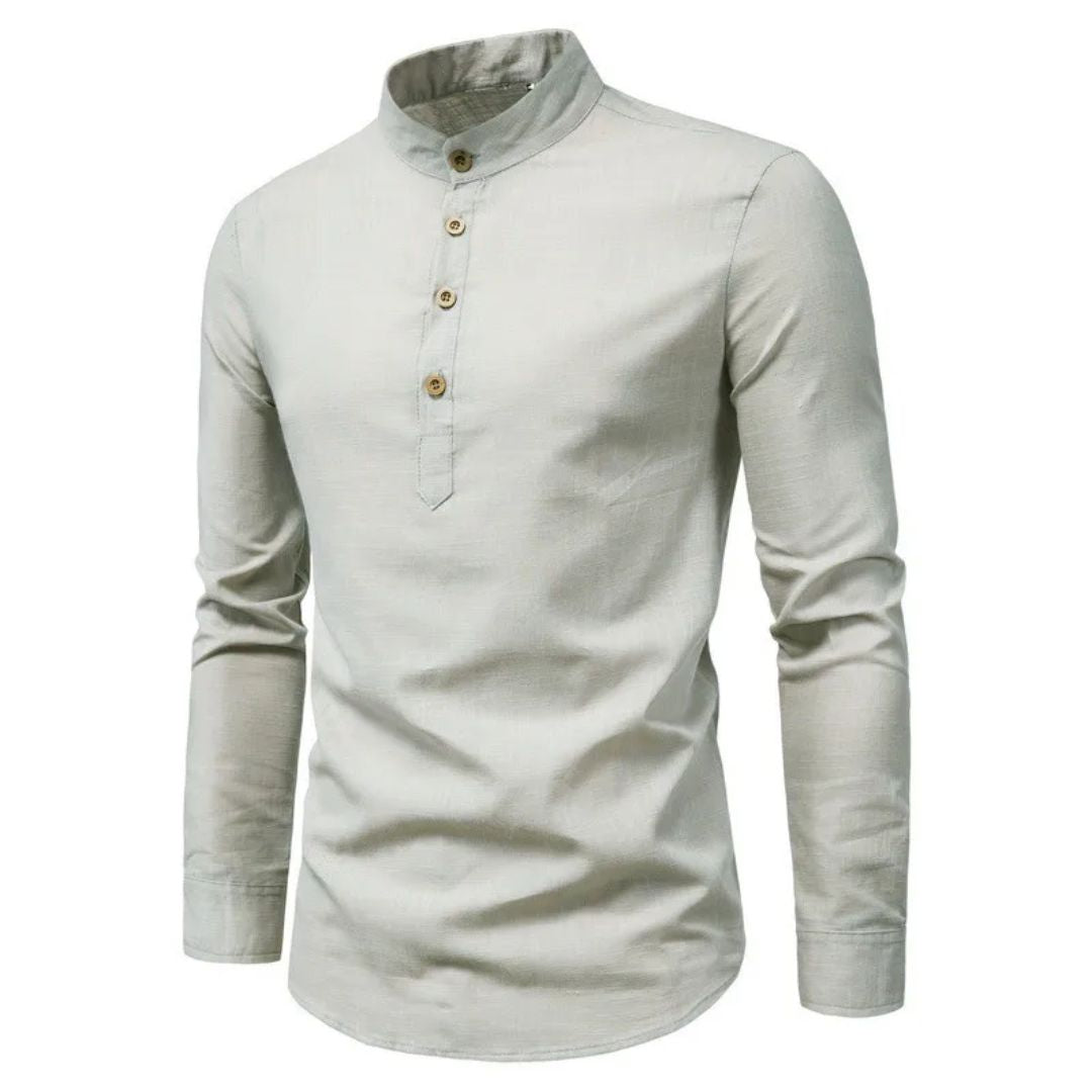 Zeitloses Herren Trachtenhemd mit elegantem Stehkragen. Slim Fit Passform für Oktoberfest & Feiern.