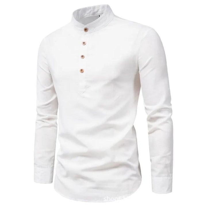 Schickes Herrenhemd im Trachtenstil, Slim Fit. Perfekt kombiniert für traditionelle oder moderne Looks.