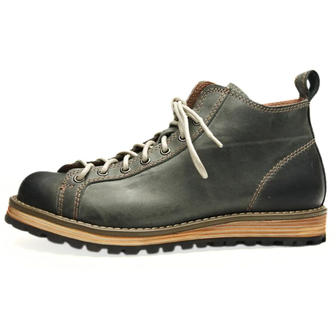Herren Haferl Sneaker Stiefel, robust & stylisch für Trachtenmode.