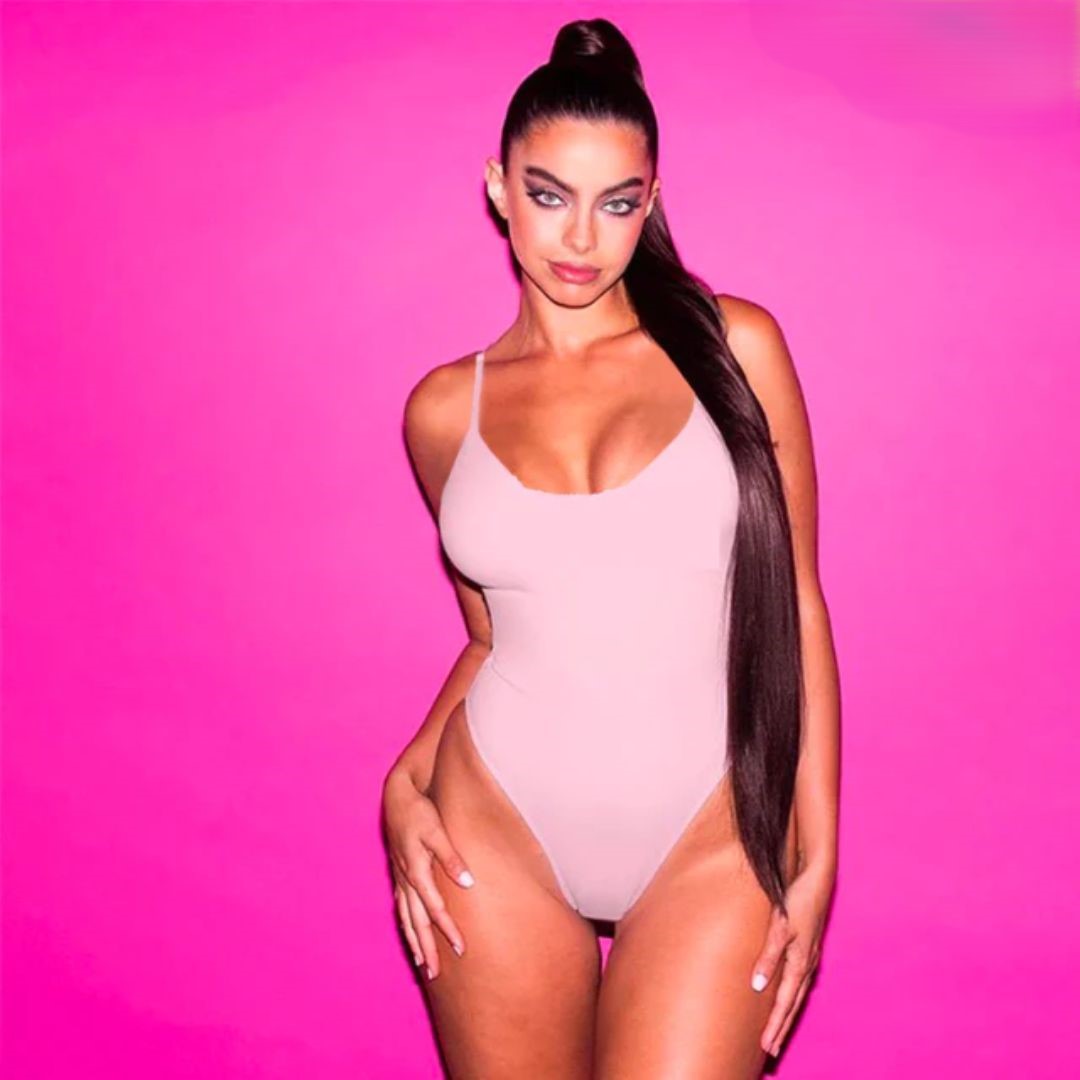 Eleganter Damen Korsett-Bikini mit Neckholder, stylische Bademode für unvergessliche Tage am Strand.