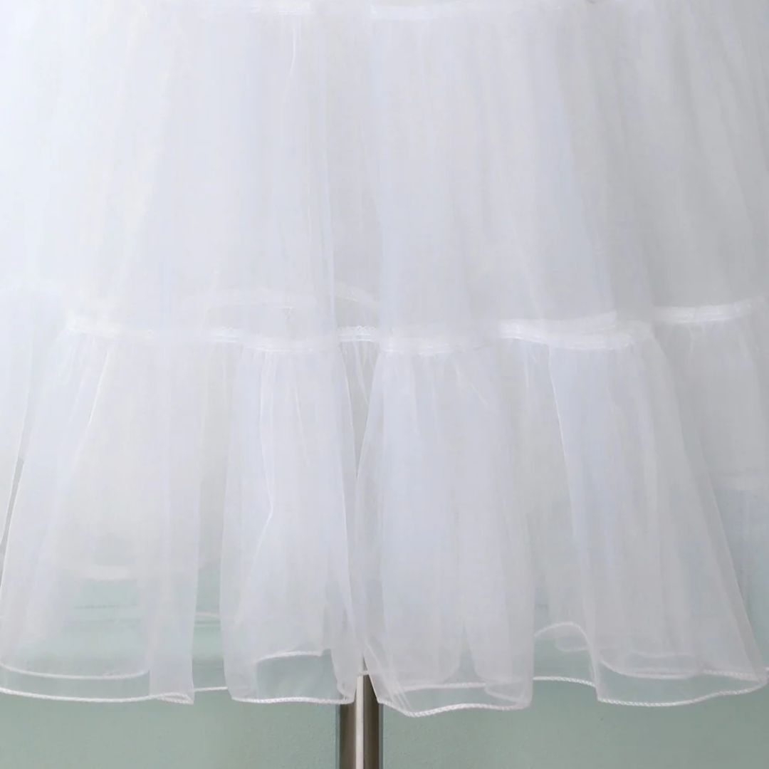 Damen Tüll Tutu Rock in kräftiger Farbe, perfekt für einen auffälligen Party-Look oder als festlicher Unterrock.