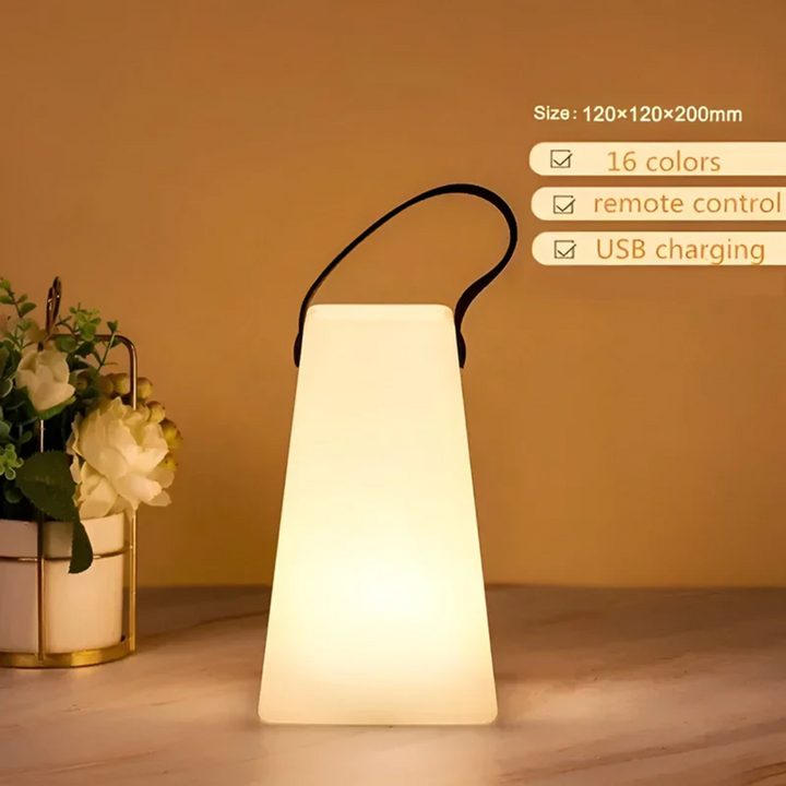 Schlichte, wiederaufladbare LED Lampe; ideal als Gartenlampe, Leselicht oder Akzentbeleuchtung.