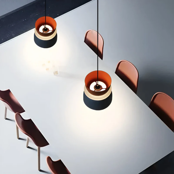 Vielseitige Macaron LED Pendelleuchte, bunte moderne Beleuchtung für Wohn- und Esszimmer.