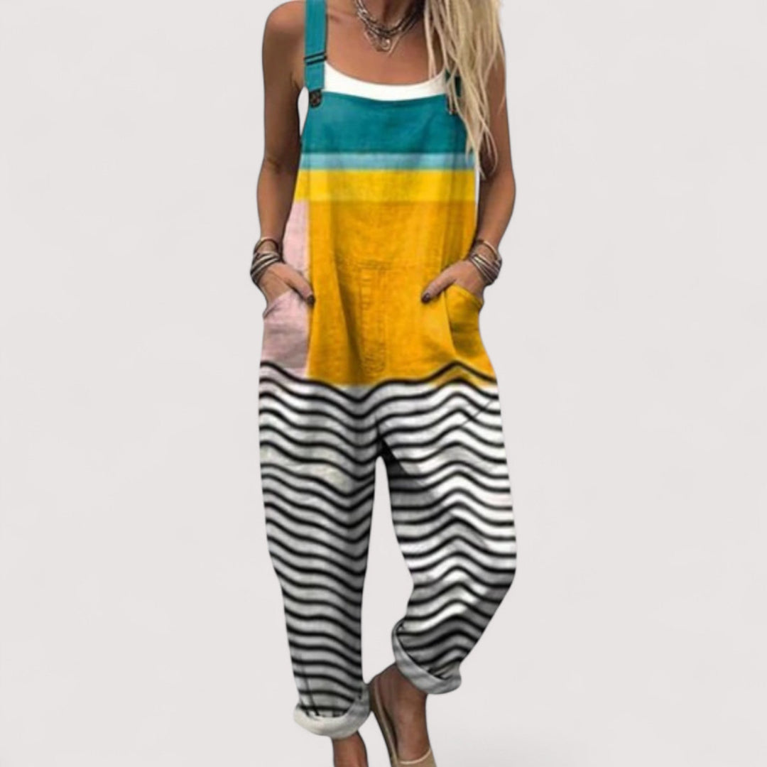 Eleganter Damen Sommer Jumpsuit mit weitem Bein, bequemem Schnitt & praktischen Taschen. Perfekt für Urlaub.
