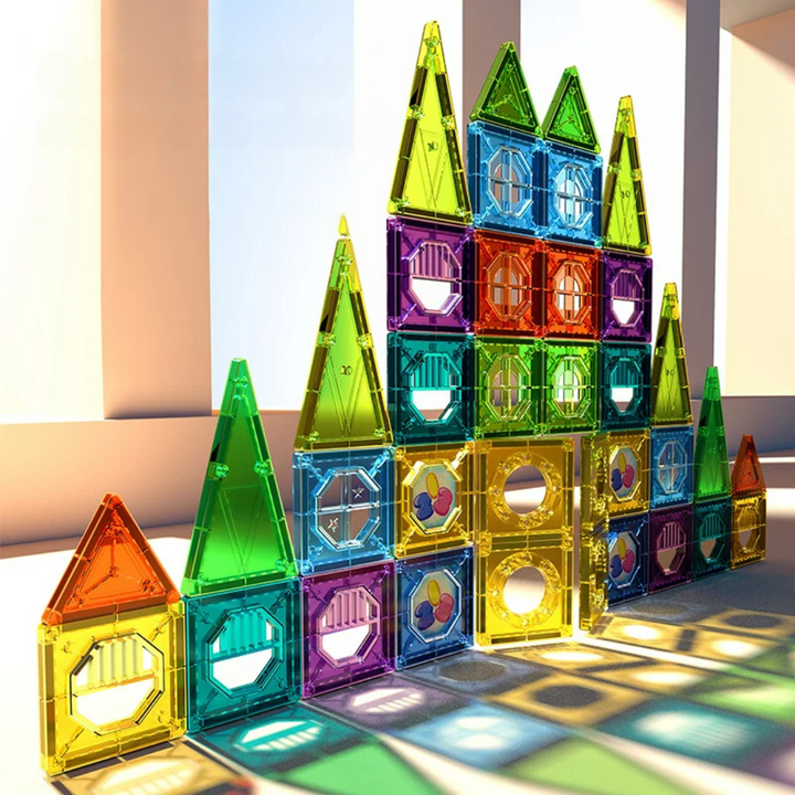Interaktives LED-Konstruktionsspielzeug für Kinder, magnetische Bauteile für spannende, leuchtende Kreationen.