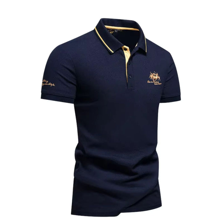 Herren Luxus Kurzarm Polo Shirt in schlichtem Design, ein Must-have für jeden modebewussten Mann.
