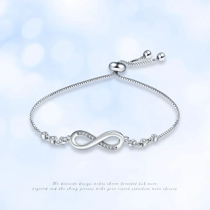 Glänzendes Damen Zirkonia Armband aus 925 Sterling Silber, verstellbar, ein stilvolles Ewigkeitsband.