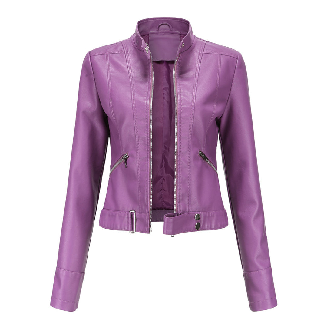 Moderne Damen Lederjacke, klassisches Design. Die perfekte Übergangsjacke für stilvolle Frauen.