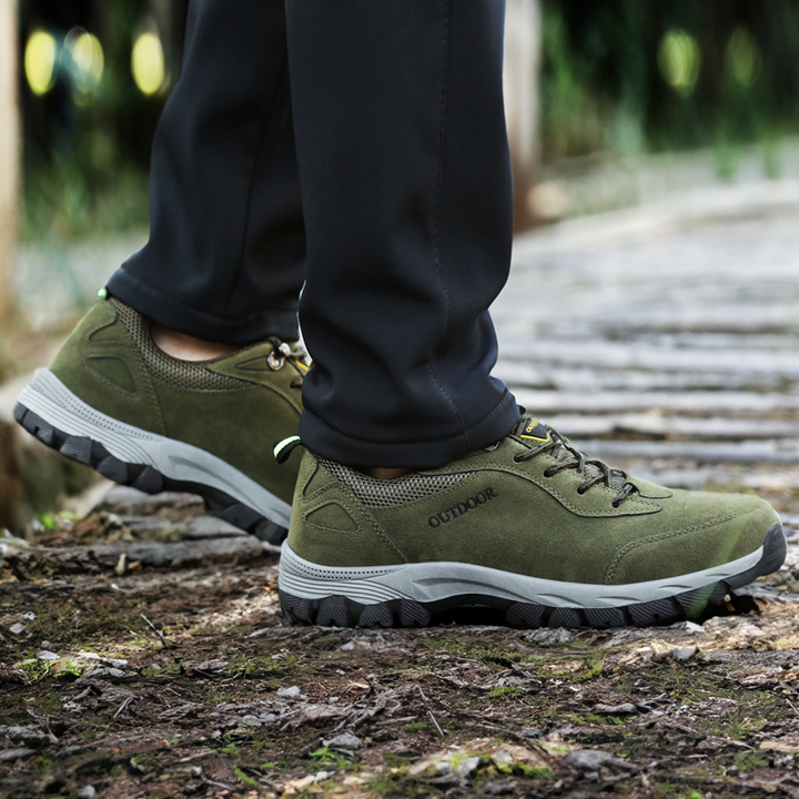 Robuste Herren-Wanderschuhe, atmungsaktiv, für Outdoorsport. Optimaler Komfort & Dämpfung bei Fersensporn.