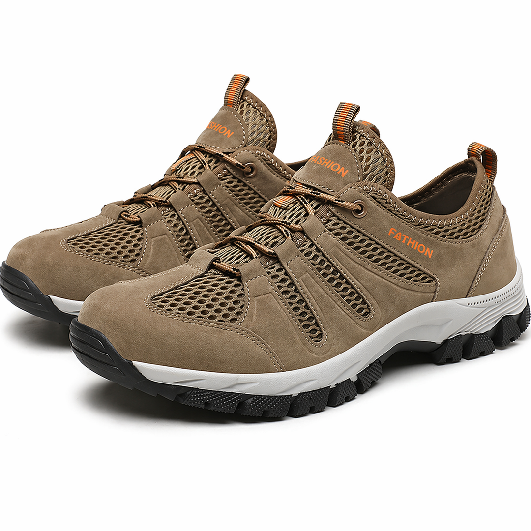 Innenansicht der Komfortschuhe: Weiches Futter der Damen Wanderschuhe für angenehmen Tragekomfort bei Outdoor-Aktivitäten.