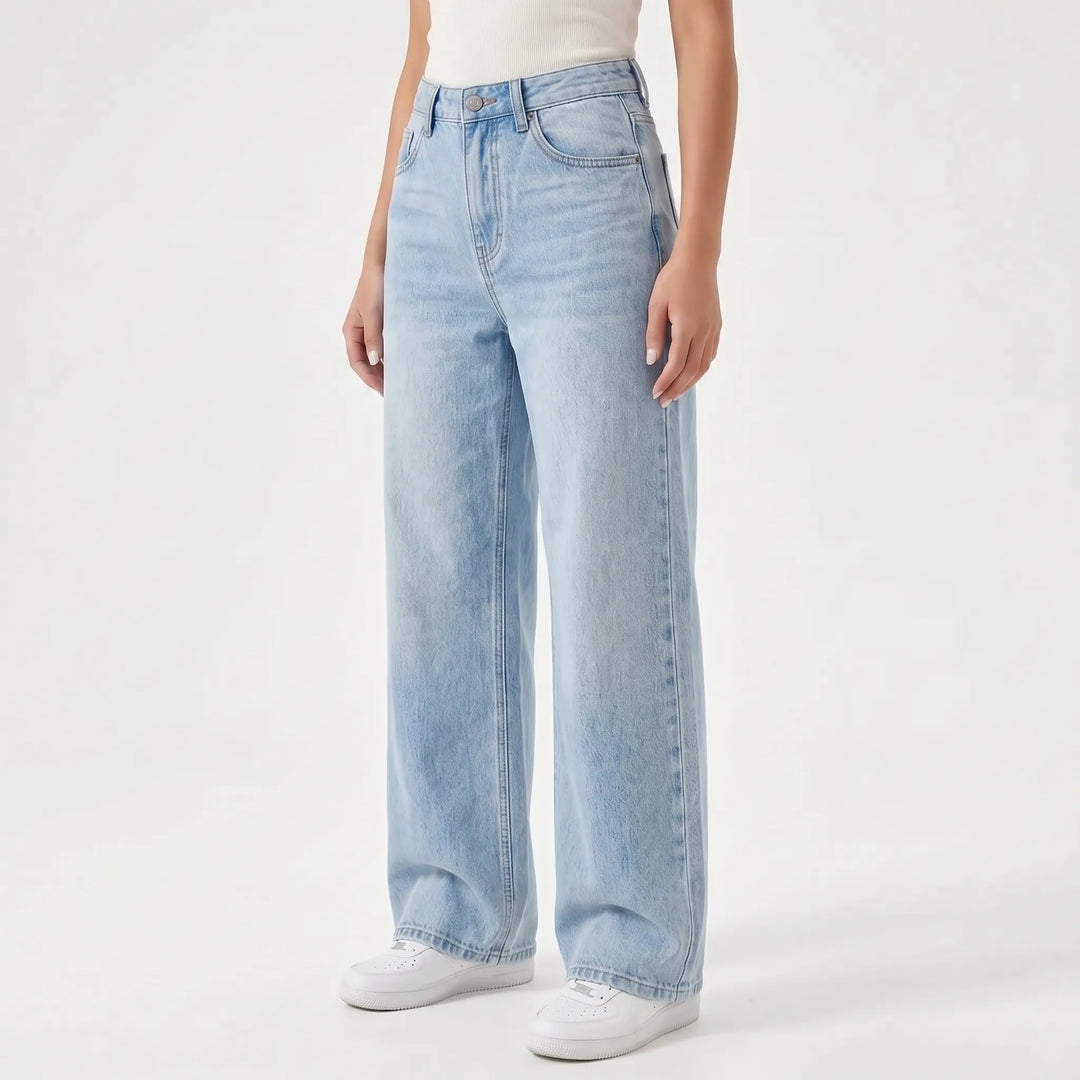 Stilvolle Damen Wide Leg Jeans in Dunkelblau, Hoher Bund, bietet modische lockere Passform für bequeme Freizeit.