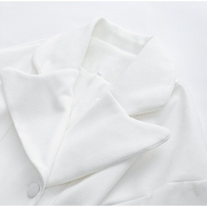 Chicer Business-Mantel für Damen. Eleganter Schnitt, warm und bequem für Winter.