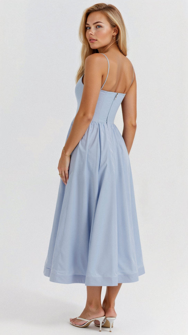 Leichtes, fließendes A-Linien-Sommerkleid für Damen. Elegantes Midikleid im Ascot-Stil.