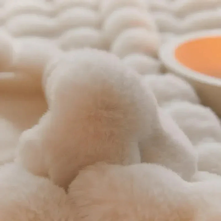 WarmWol Plüschdecke, kuschelig weich, warm und dekorativ; die perfekte Ergänzung für Ihr Zuhause.