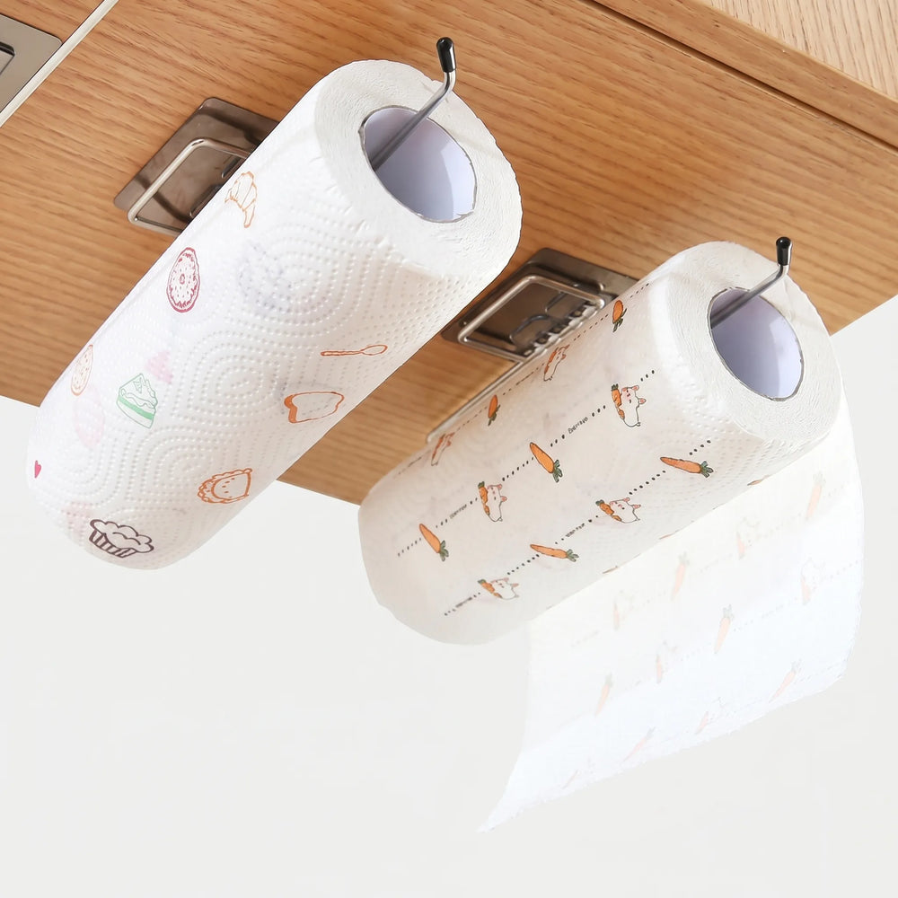 Praktischer Unterbau-Küchenrollenhalter, selbstklebend für einfache Wandmontage, ideal zur platzsparenden Küchenaufbewahrung.
