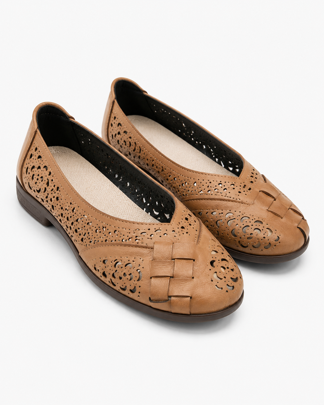 Klassische perforierte Damen Slip-On-Ballerinas, flache, bequeme Sommerschuhe für jeden Tag.