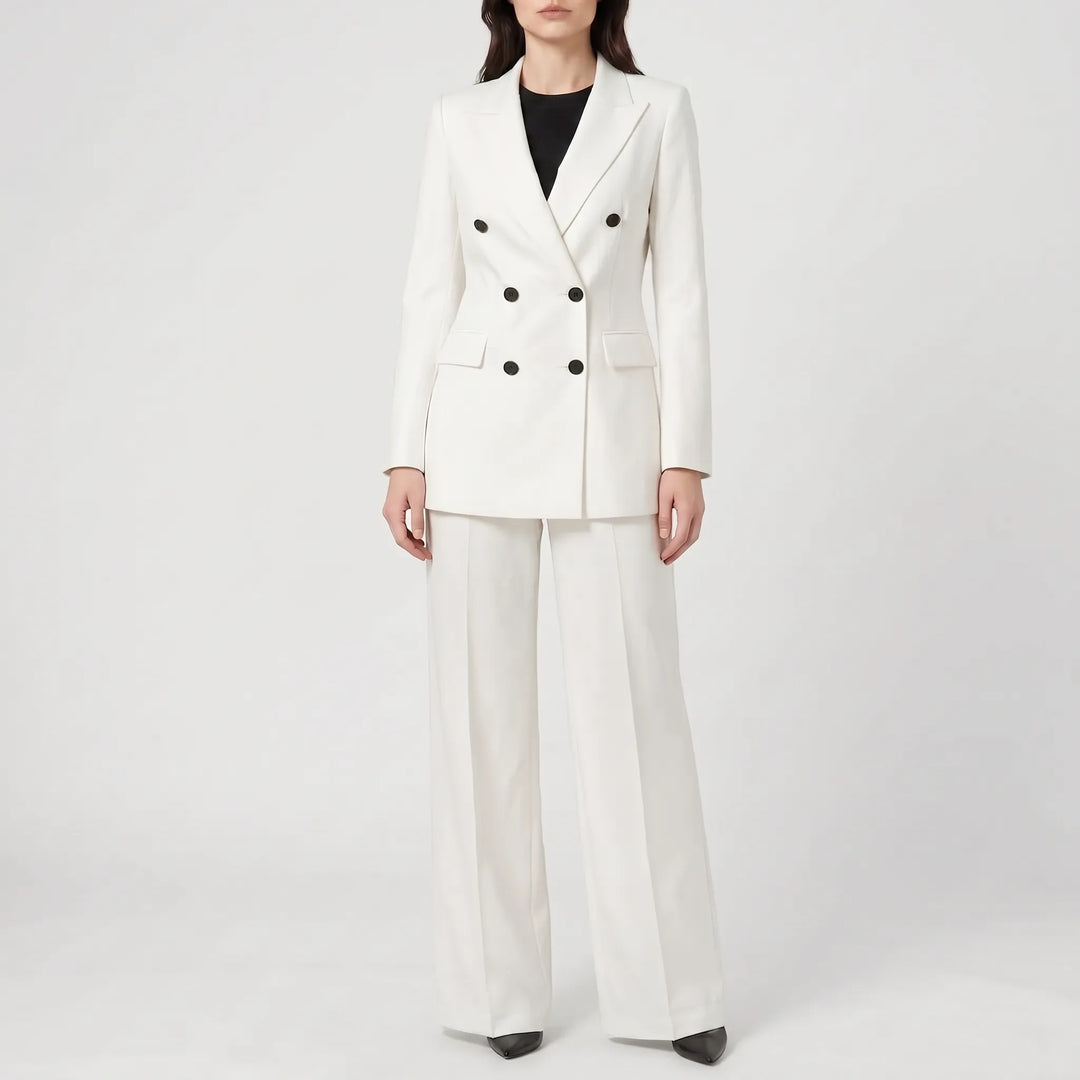 Slim-Fit Damen Business Anzug als zweiteiliger Hosenanzug, stilvoll, komfortabel und elegant für den Alltag.