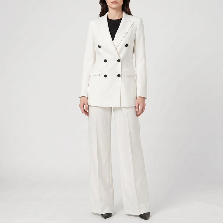 Slim-Fit Damen Business Anzug als zweiteiliger Hosenanzug, stilvoll, komfortabel und elegant für den Alltag.