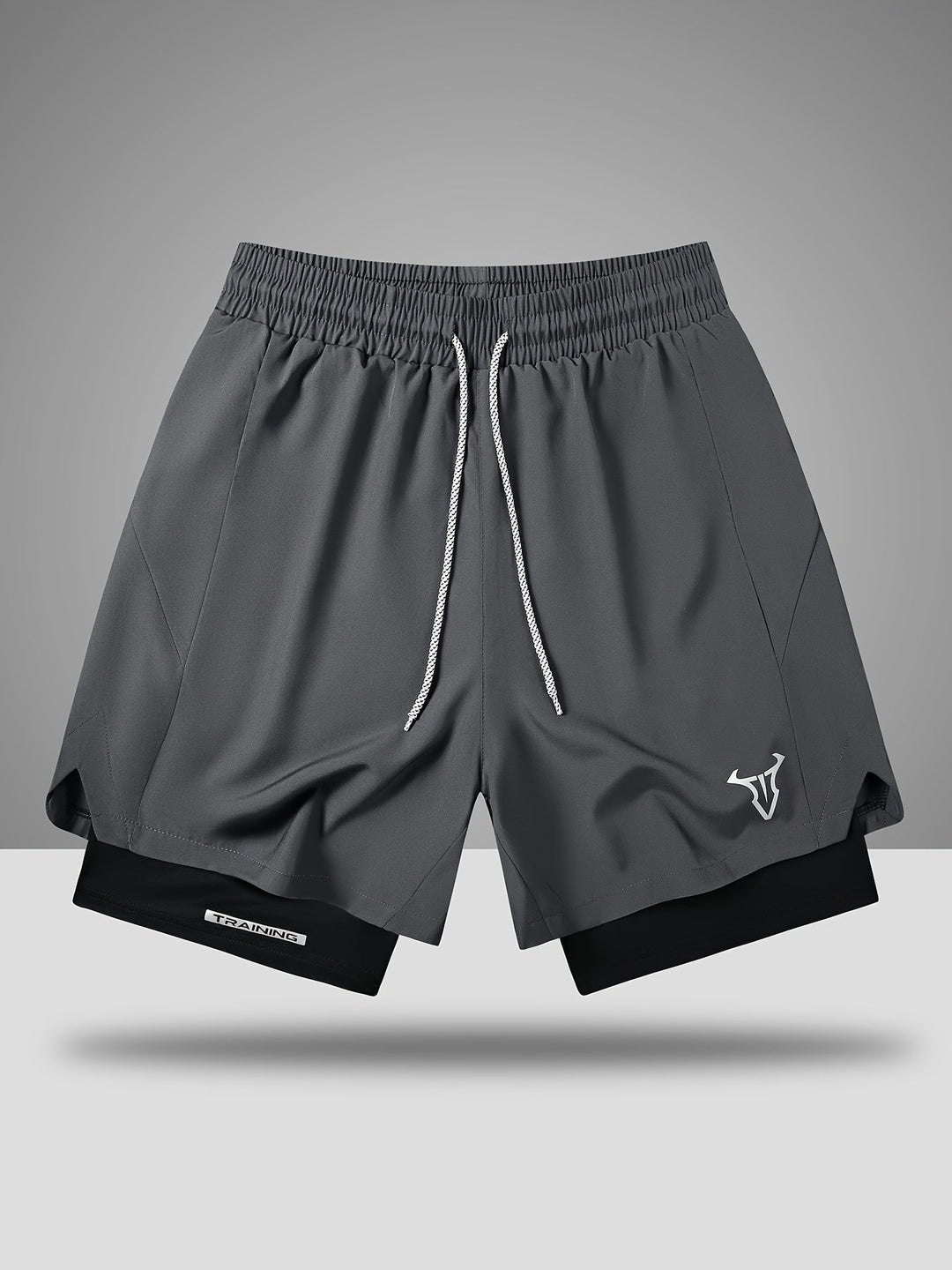 Dunkle Herren Trainingsshorts. Modernes Design, funktional für Fitness, Laufen und Sport im Sommer.