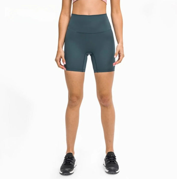 Damen Yoga-Shorts, schnelltrocknend und atmungsaktiv, perfekt für Sommer-Workouts.