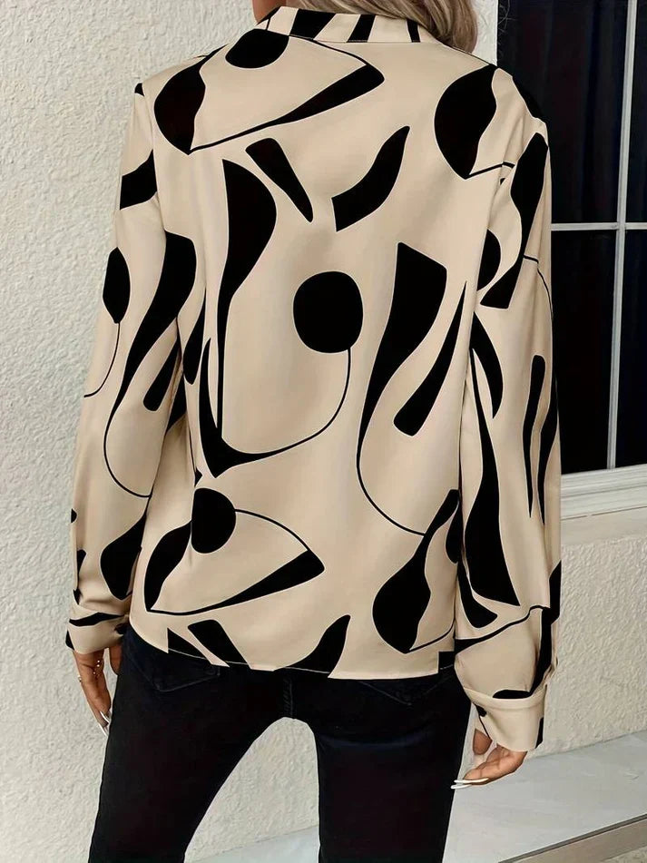 Klassische Damen Frühlingsbluse, elegant und vielseitig kombinierbar. Perfektes Oberteil für Büro und Alltag.