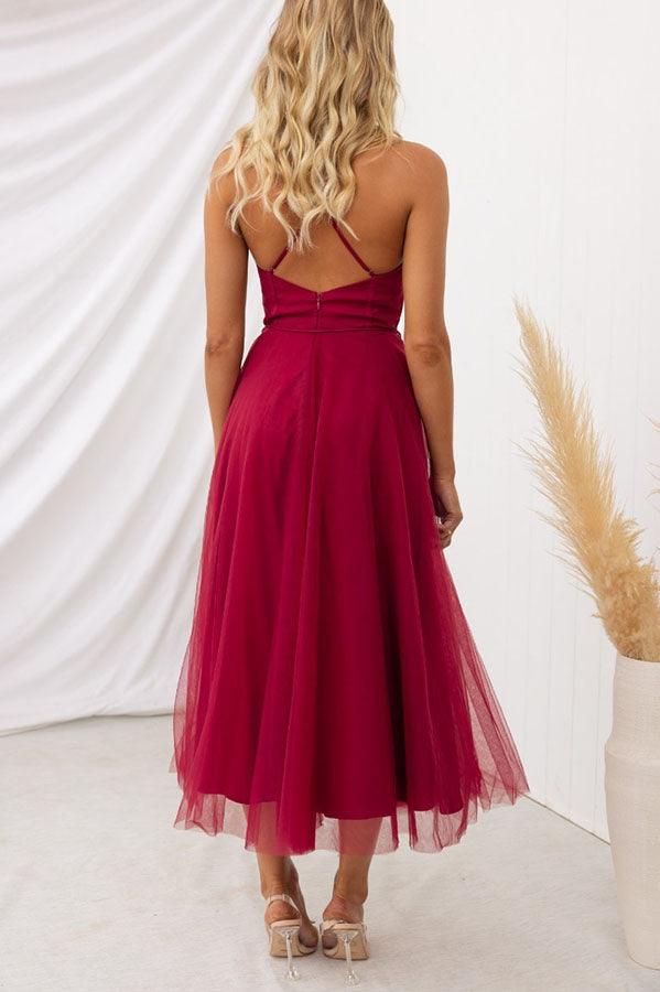 Romantisches Damen Maxikleid, ärmellos, Träger, knöchellang, ideal für Date-Nights.