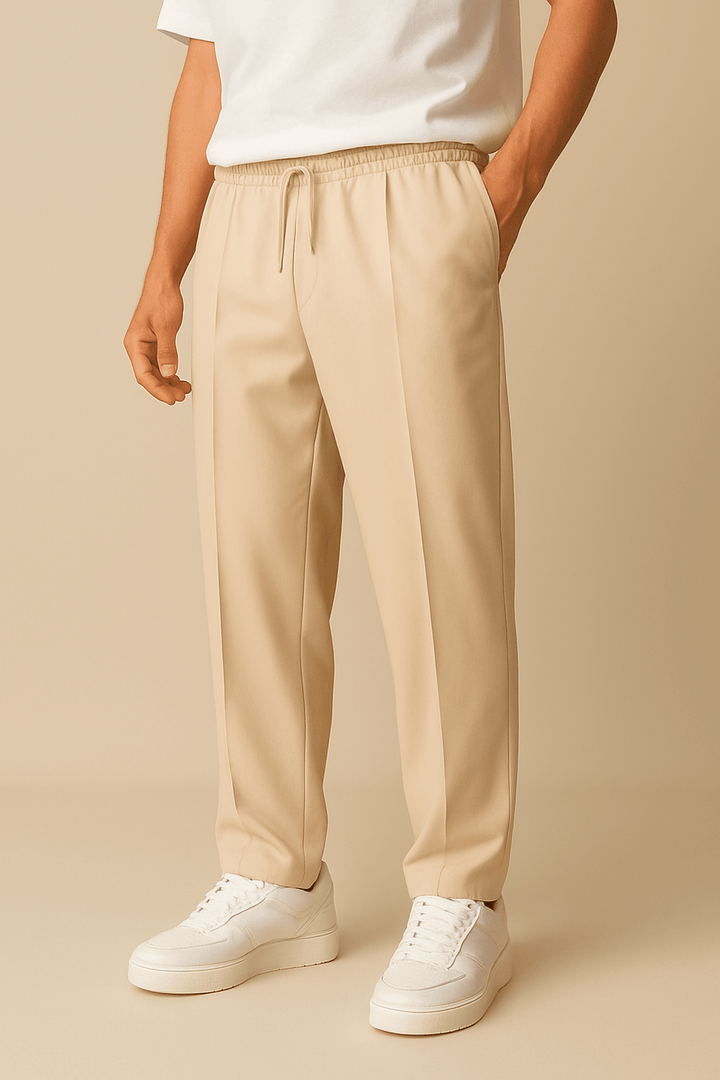 Elegante schwarze Herren Chino Hose, vielseitig tragbar für Freizeit, Büro und Anlässe.