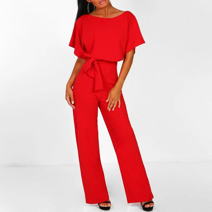 Casual-eleganter Damen Jumpsuit. Bequemer Overall für den Alltag oder besondere Anlässe.