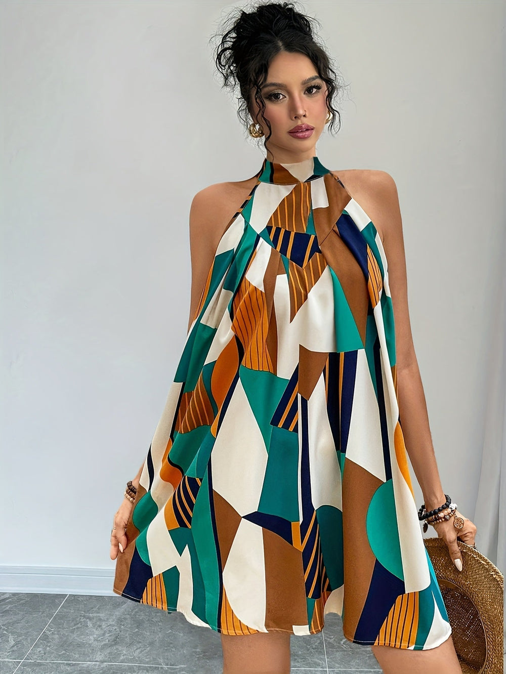 Elegantes Freizeit-Damenkleid in A-Linie, modisches Muster, perfekt für Frühling/Sommer.