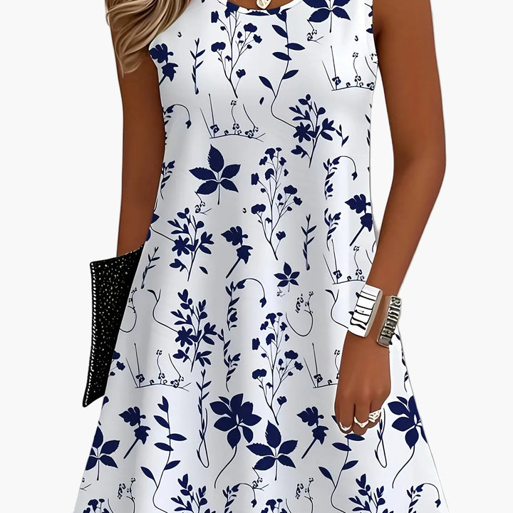 Sommerliches Damen Freizeitkleid, ärmellos mit wunderschönem Blumenmuster; sehr bequem.