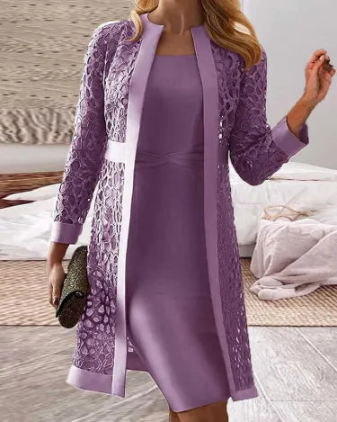 Elegantes Damen-Spitzenkleid 2-Teiler in Lila für Herbst & Frühling. Festliches Etuikleid mit Cardigan.