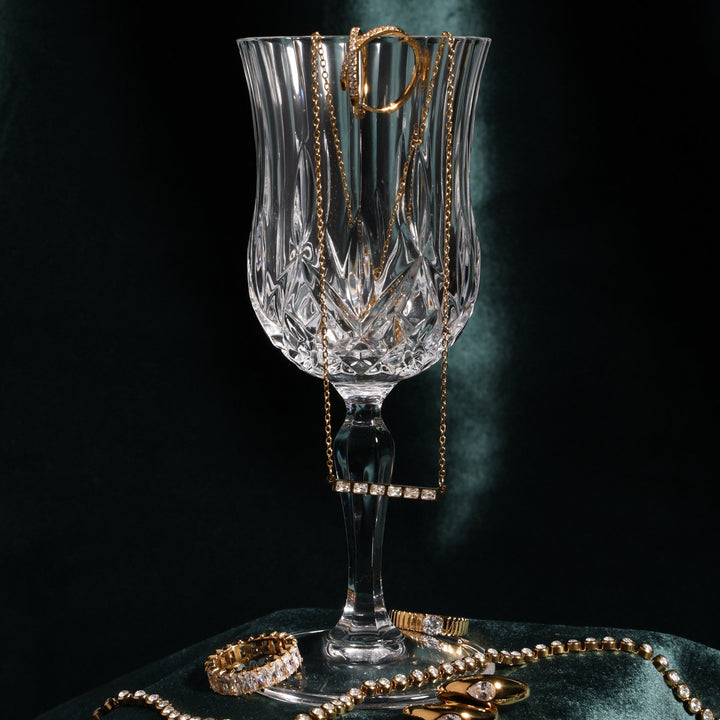 Zarte goldene Damenkette, Zirkon Baguette Choker, wasserfest und edel – perfektes Accessoire.