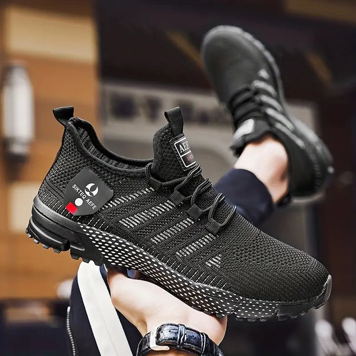 Seitliche Ansicht der UltraComfort Hybrid-Schuhe für Herren, modern & flexibel.