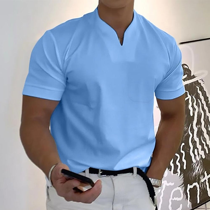 Smart-casual Poloshirt für Herren, ideal für Freizeit und entspannte Business-Anlässe.