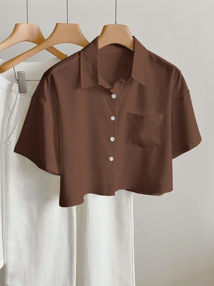 Damen Cropped Top, vielseitig kombinierbar, kurzärmlig, perfekt für sommerliche Outfits.
